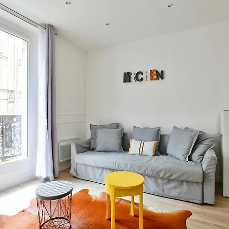 24 Luxury Parisian Montorgueil * Paris